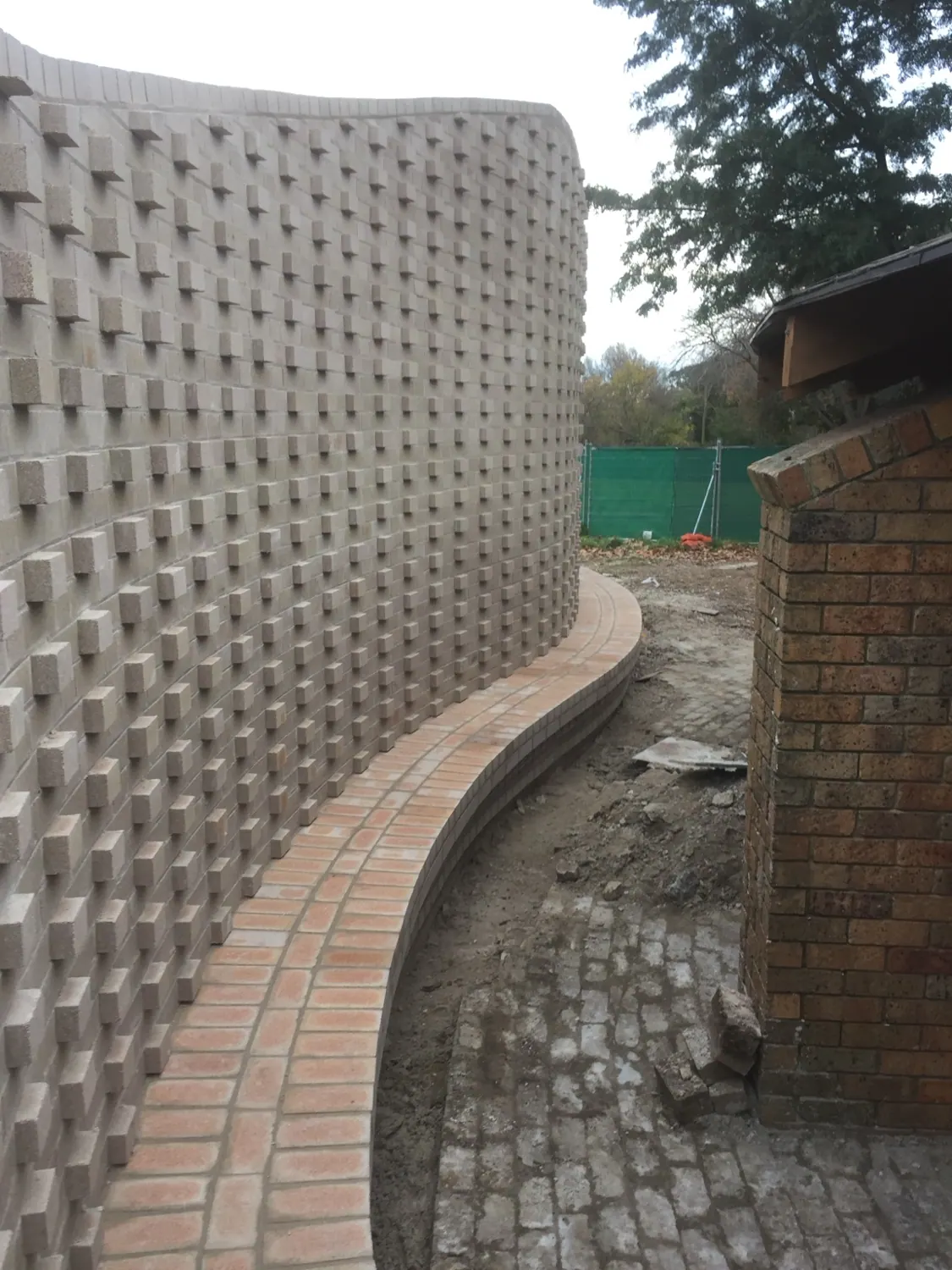 Curved architectural brickwork